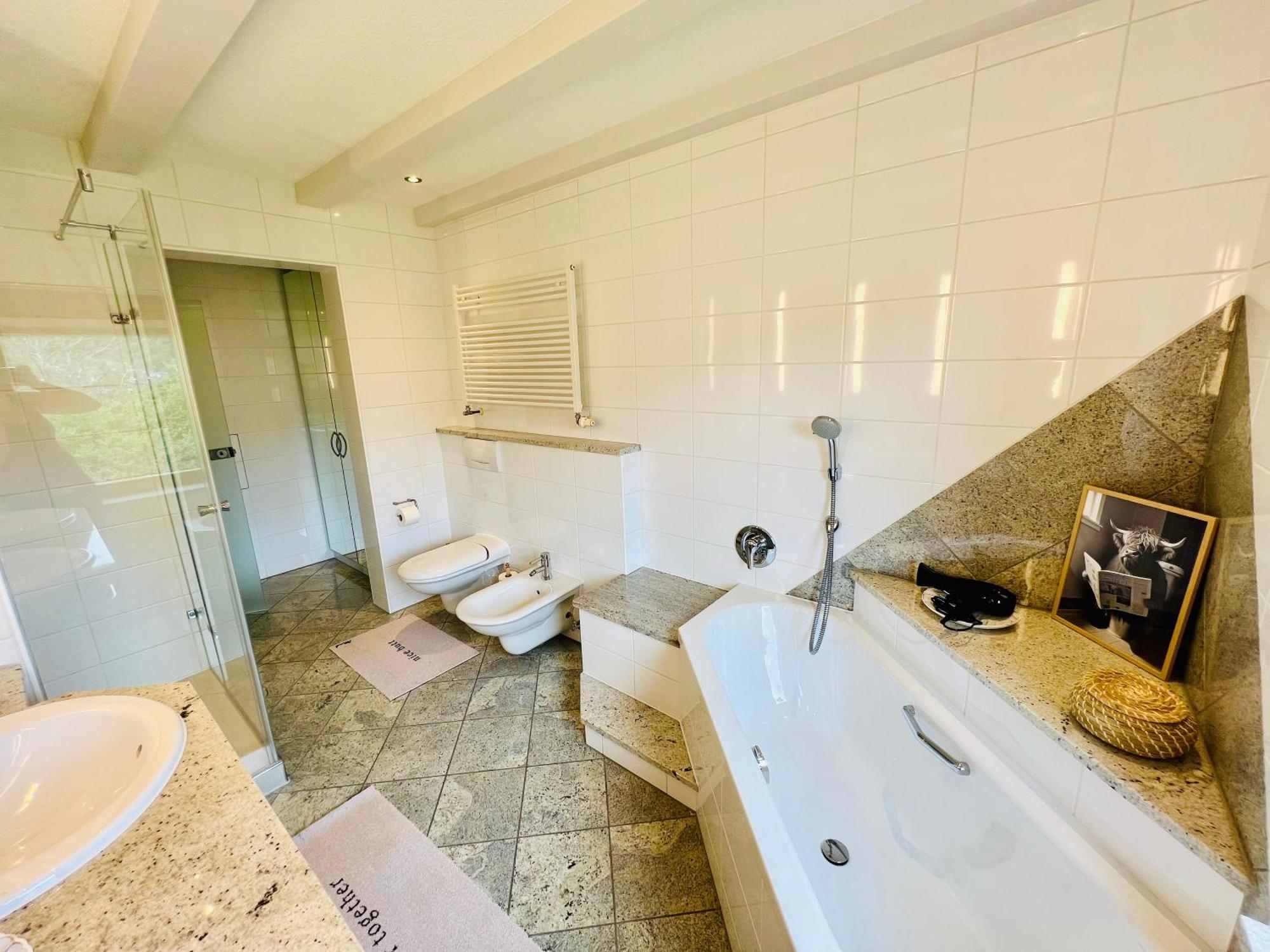 Appartement Panoramablick Mit Privatparkplatz, 2 Balkone Und 1,5 Baeder à Titisee-Neustadt Extérieur photo