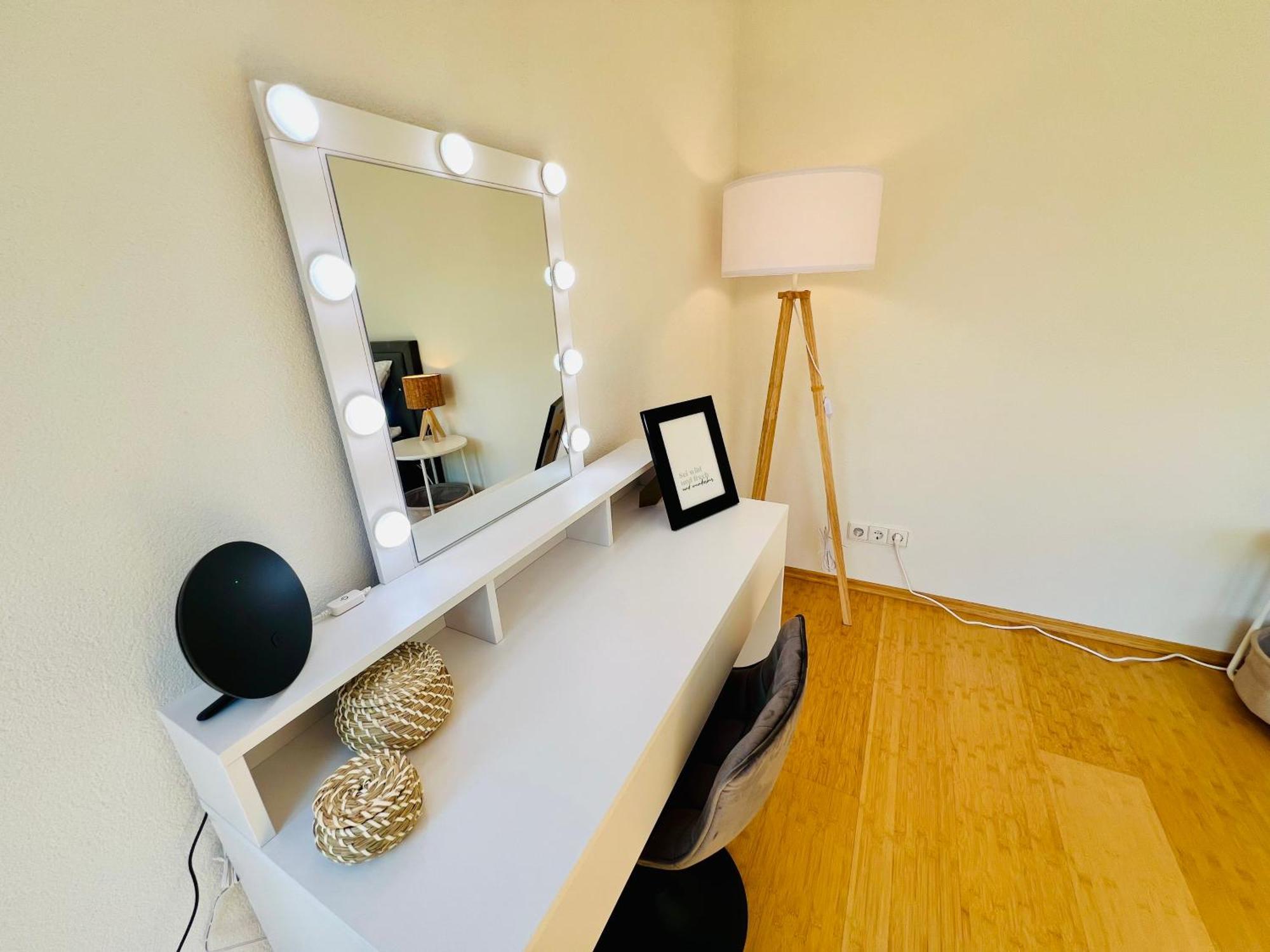 Appartement Panoramablick Mit Privatparkplatz, 2 Balkone Und 1,5 Baeder à Titisee-Neustadt Extérieur photo