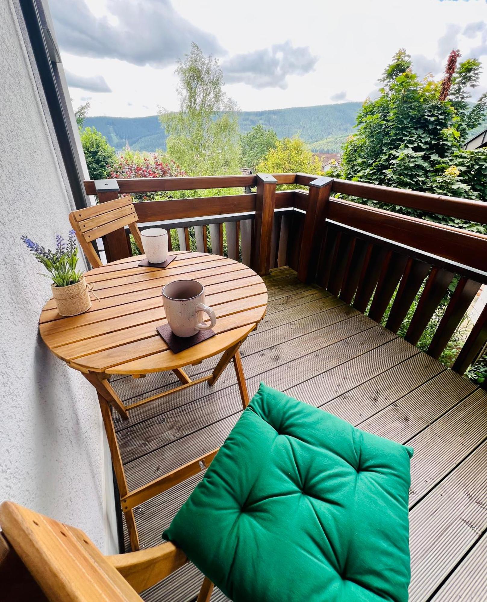Appartement Panoramablick Mit Privatparkplatz, 2 Balkone Und 1,5 Baeder à Titisee-Neustadt Extérieur photo