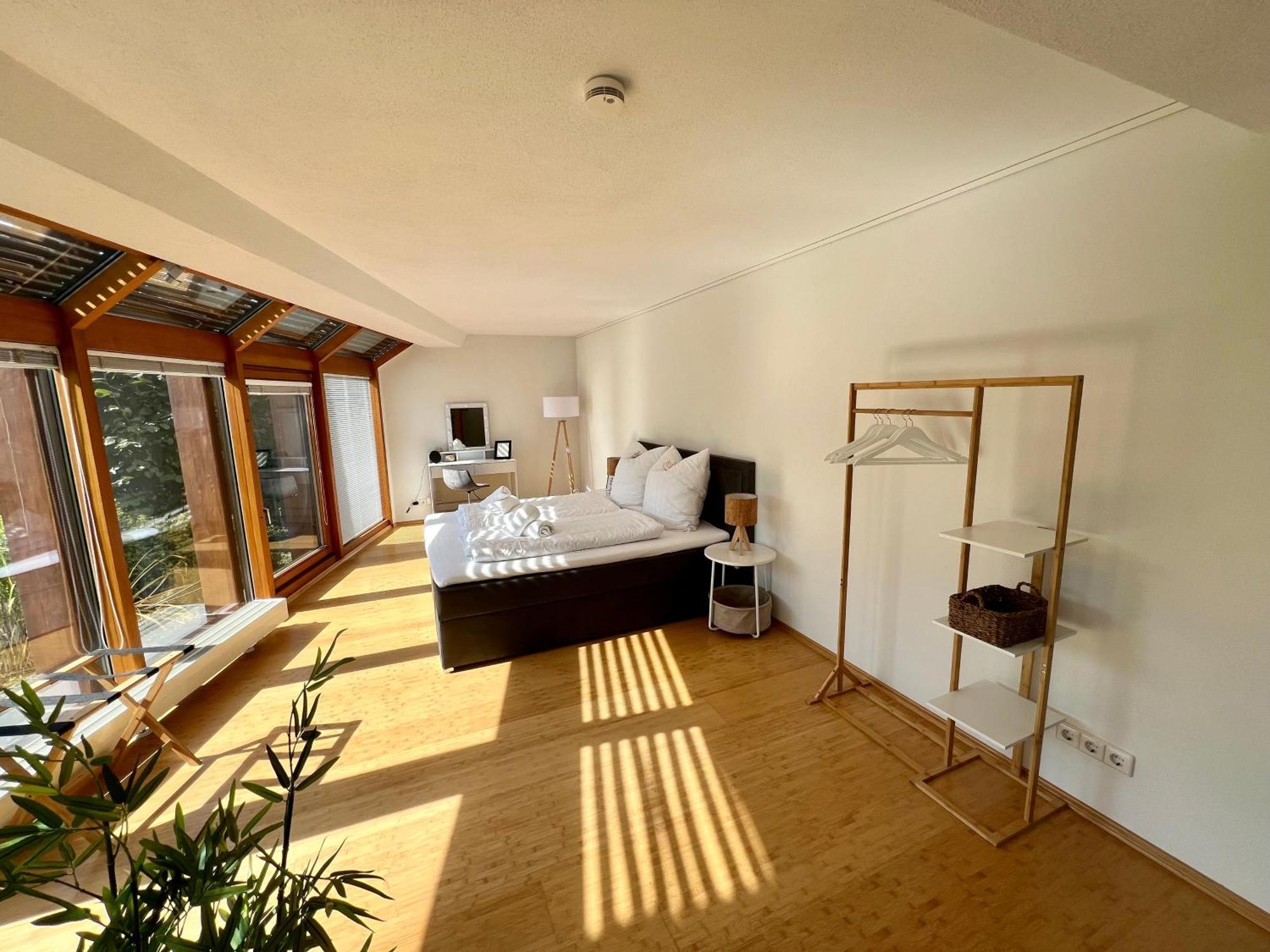 Appartement Panoramablick Mit Privatparkplatz, 2 Balkone Und 1,5 Baeder à Titisee-Neustadt Extérieur photo